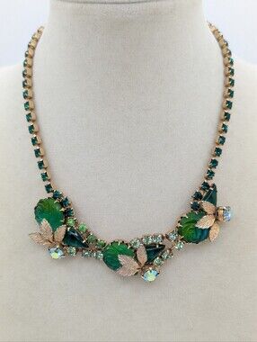 Vintage Green Molded Glass Rose Rhinestone Necklace